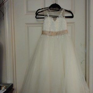 Clothes and Children's Princess Cars